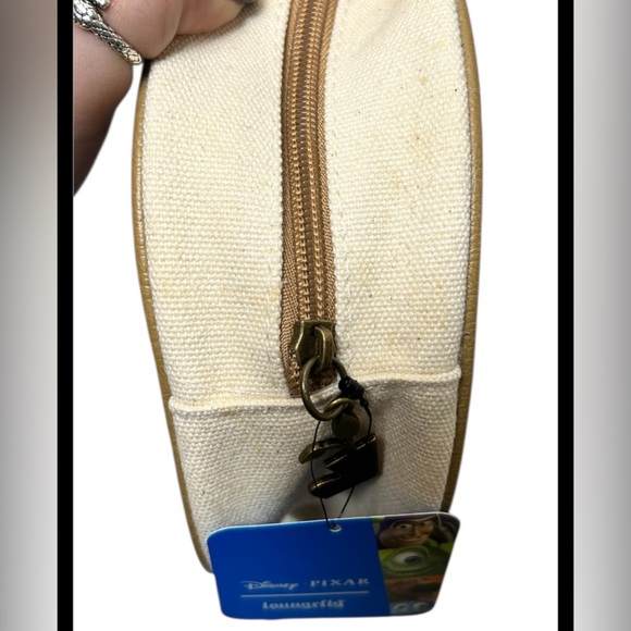 NWT Loungefly Disney Pixar Wall-E And Eve Cosmetic Bag Set Of 3 - Picture 6 of 14